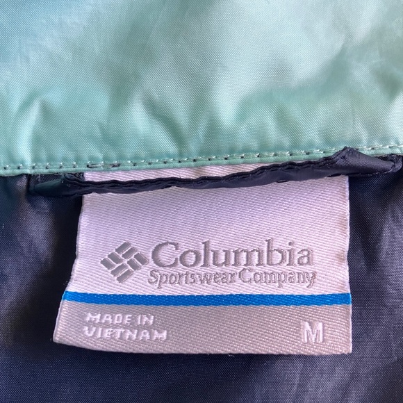 Columbia Blue and Teal lightweight Windbreaker Jacket - Picture 4 of 5